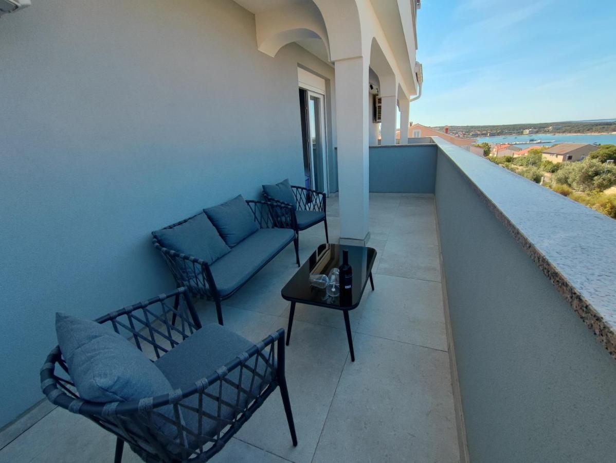 Dali II Apartment Novalja Luaran gambar