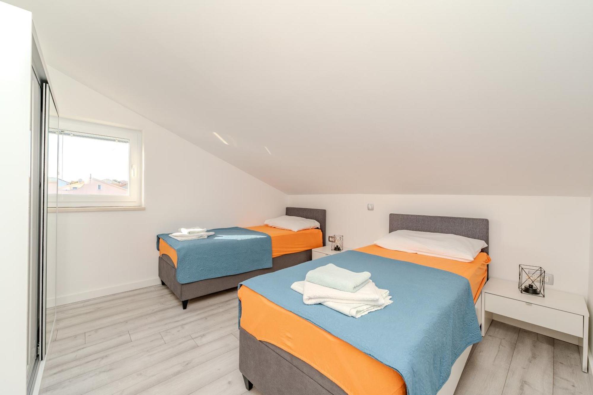 Dali II Apartment Novalja Luaran gambar