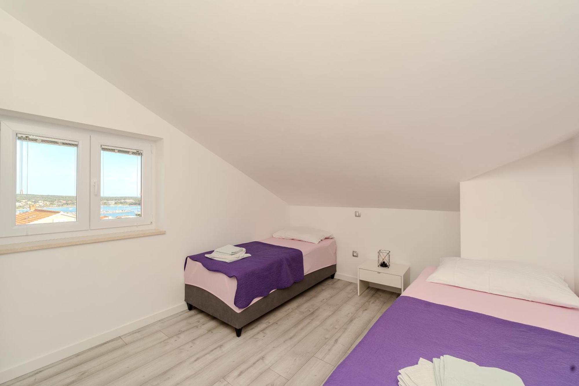 Dali II Apartment Novalja Luaran gambar
